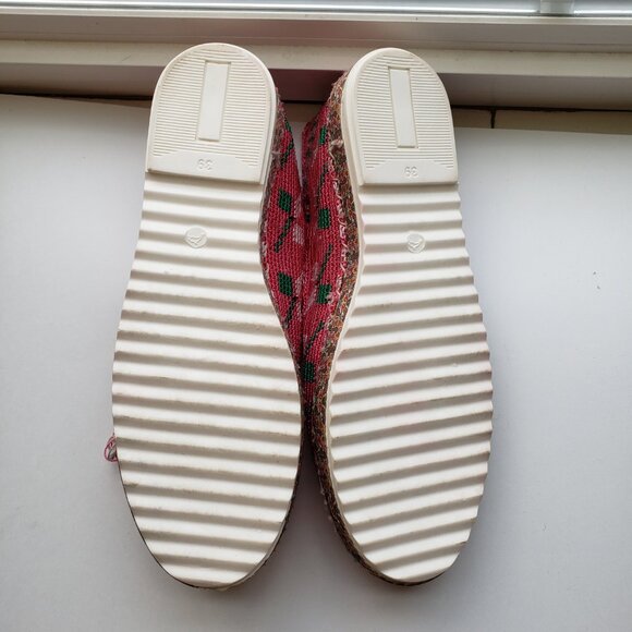 NWOT Handmade Persian Giveh shoes. - Picture 4 of 11